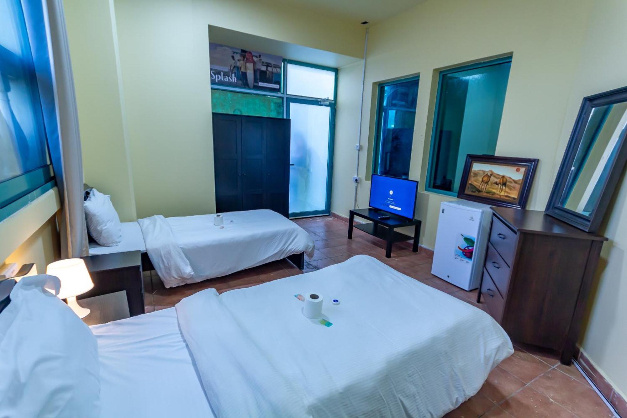 Big Rooms For ' Girls ' Only At Dubai, Marina المظهر الخارجي الصورة