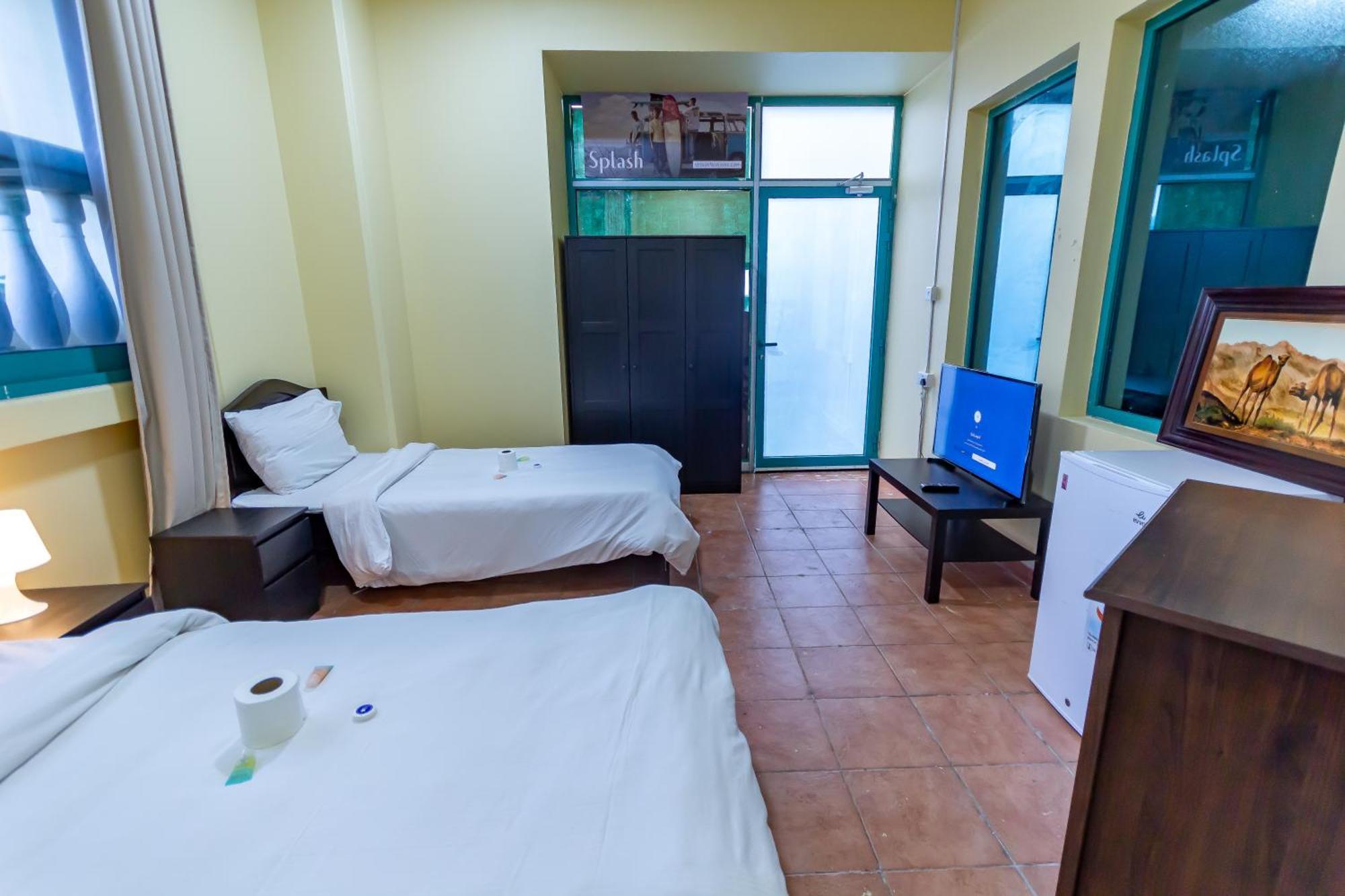 Big Rooms For ' Girls ' Only At Dubai, Marina المظهر الخارجي الصورة
