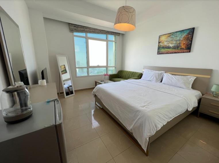 Big Rooms For ' Girls ' Only At Dubai, Marina المظهر الخارجي الصورة